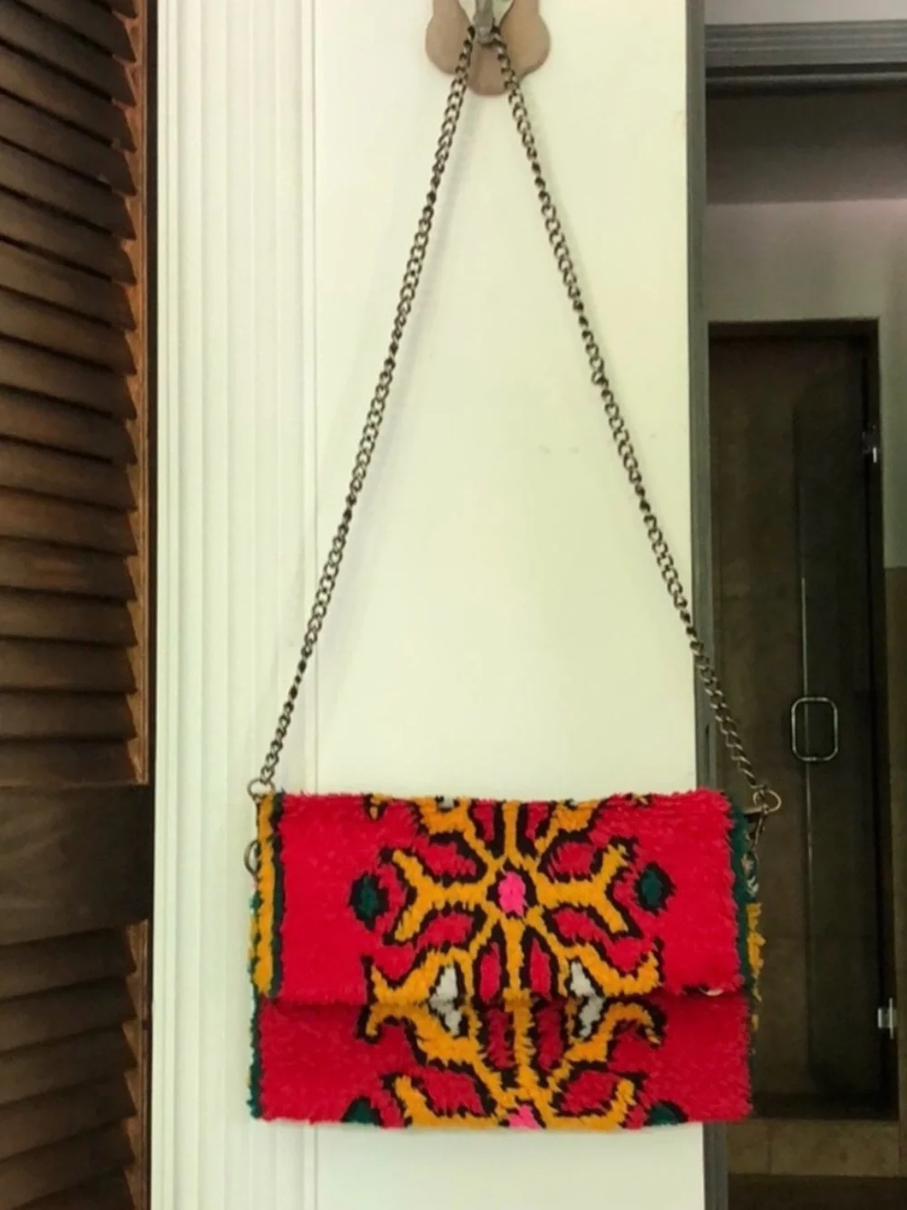 N/A stylish red